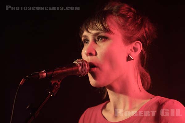 LA LUZ - 2014-03-28 - PARIS - La Chaufferie (du Moulin Rouge) - 